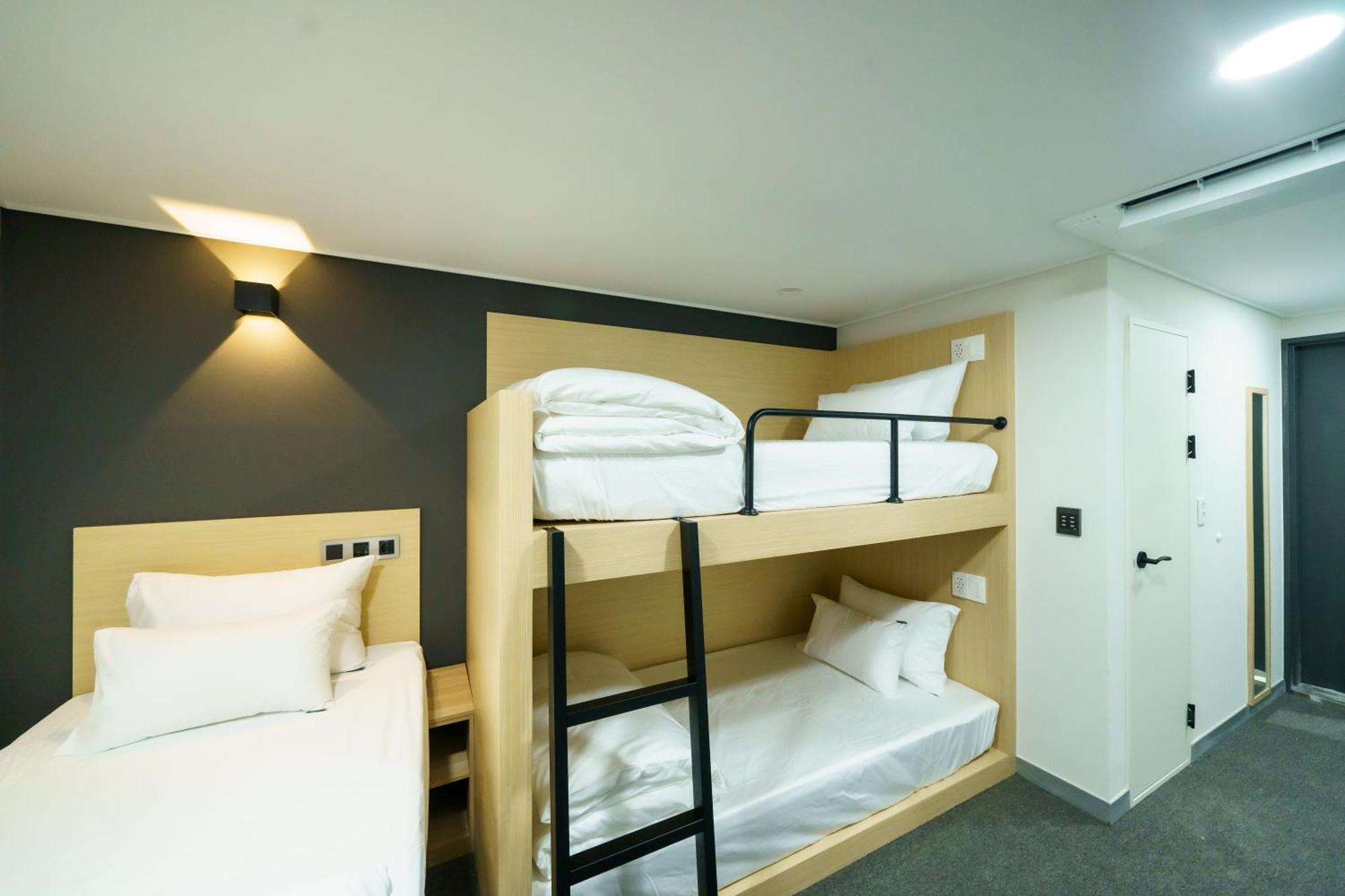 The Stay Hue Myeongdong Seoul Exterior photo