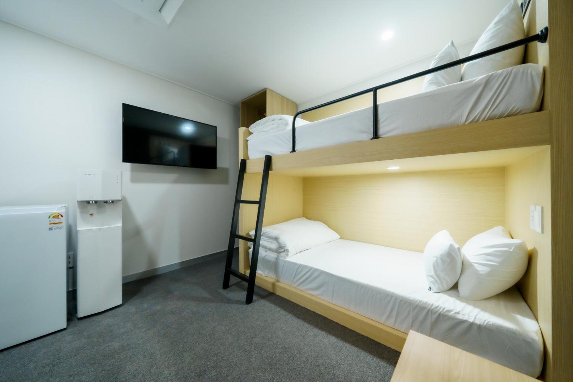 The Stay Hue Myeongdong Seoul Exterior photo