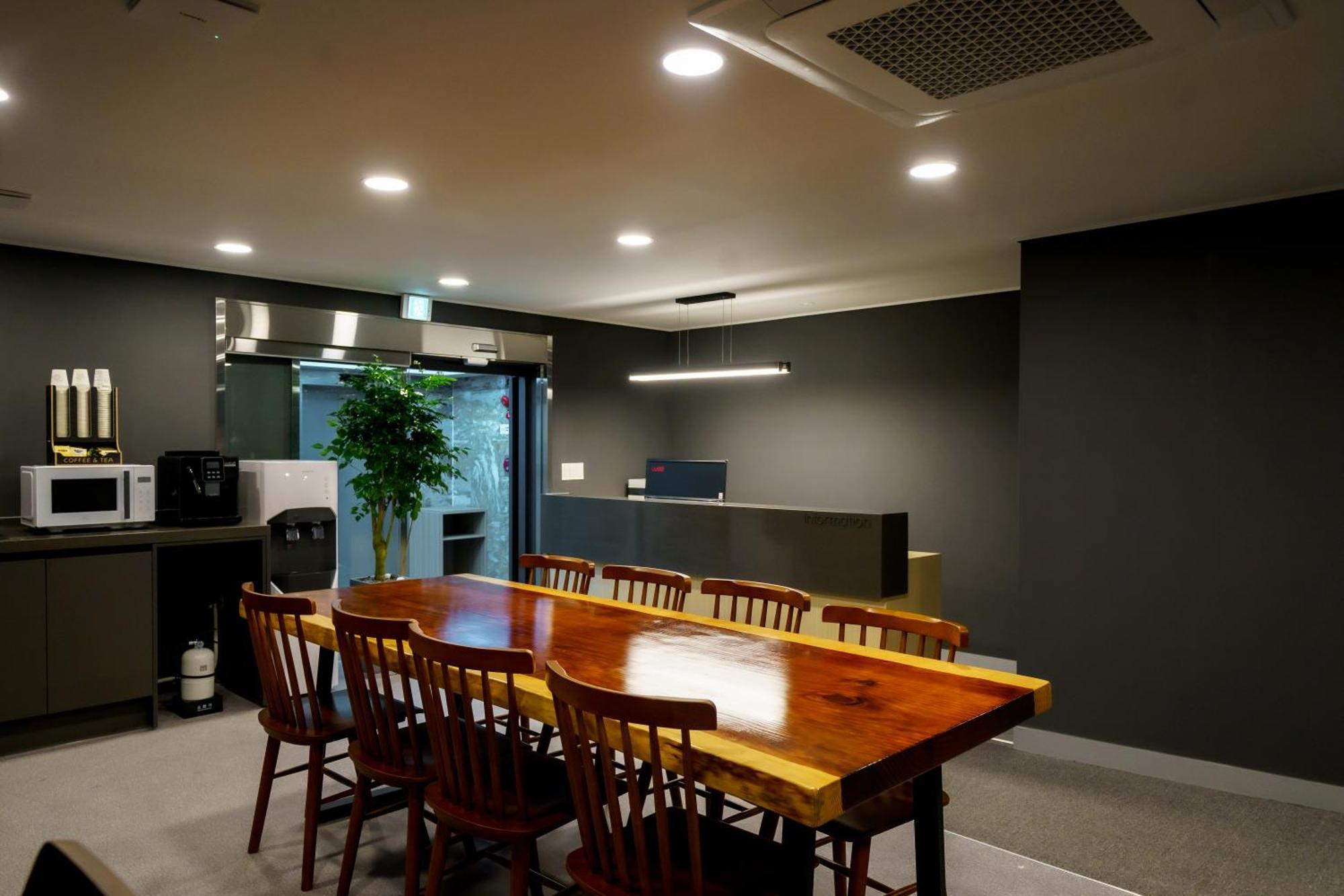 The Stay Hue Myeongdong Seoul Exterior photo