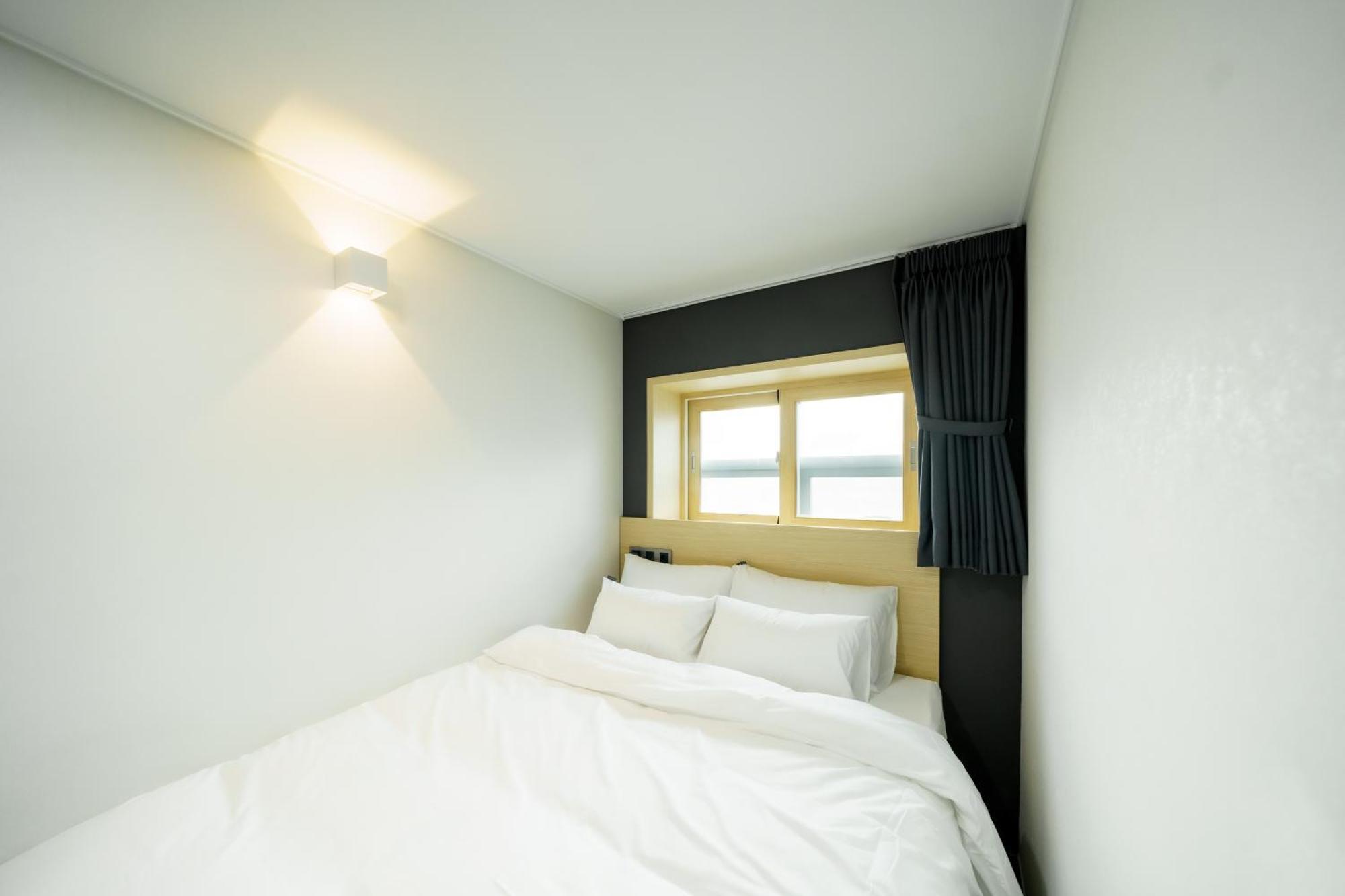 The Stay Hue Myeongdong Seoul Exterior photo