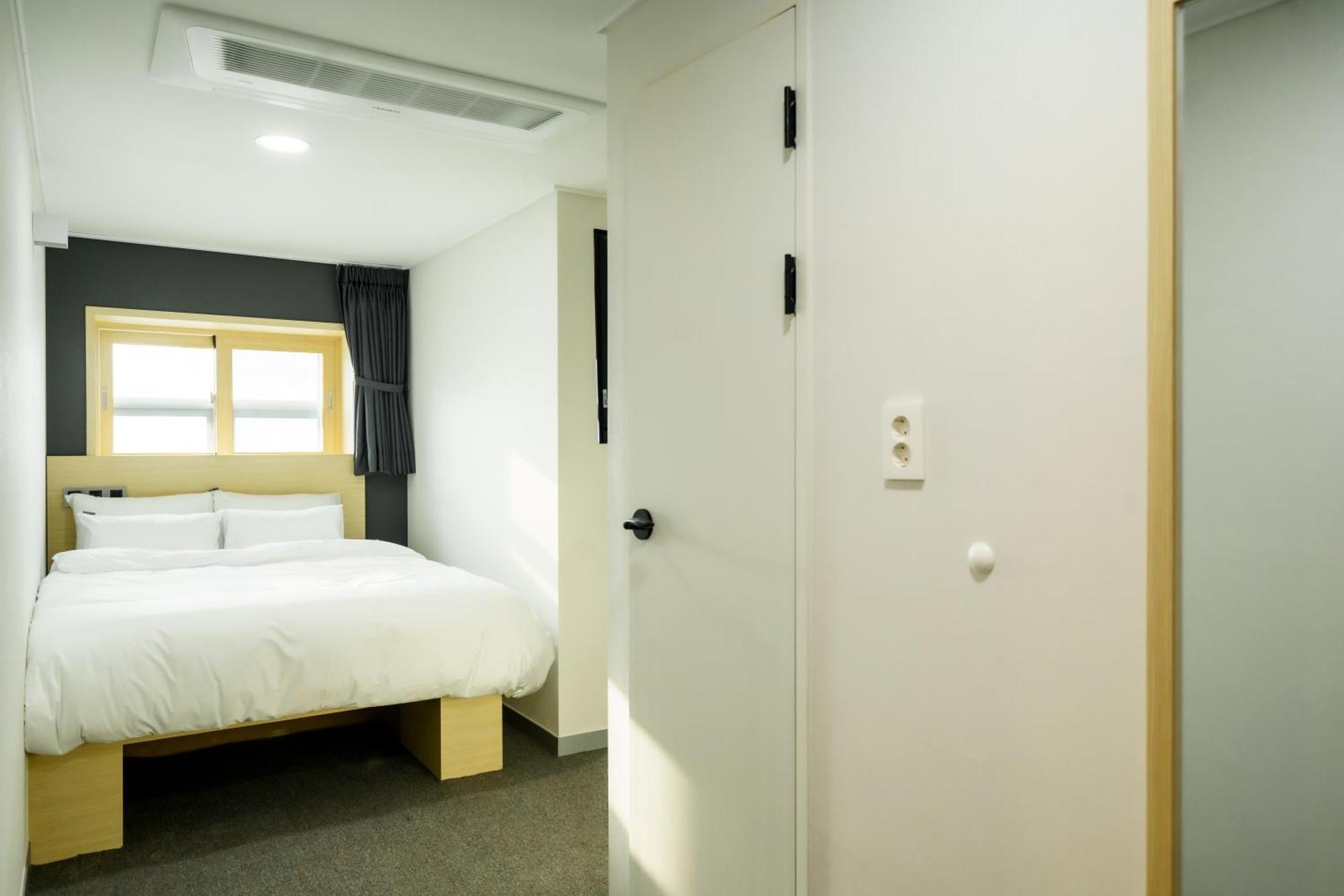 The Stay Hue Myeongdong Seoul Exterior photo
