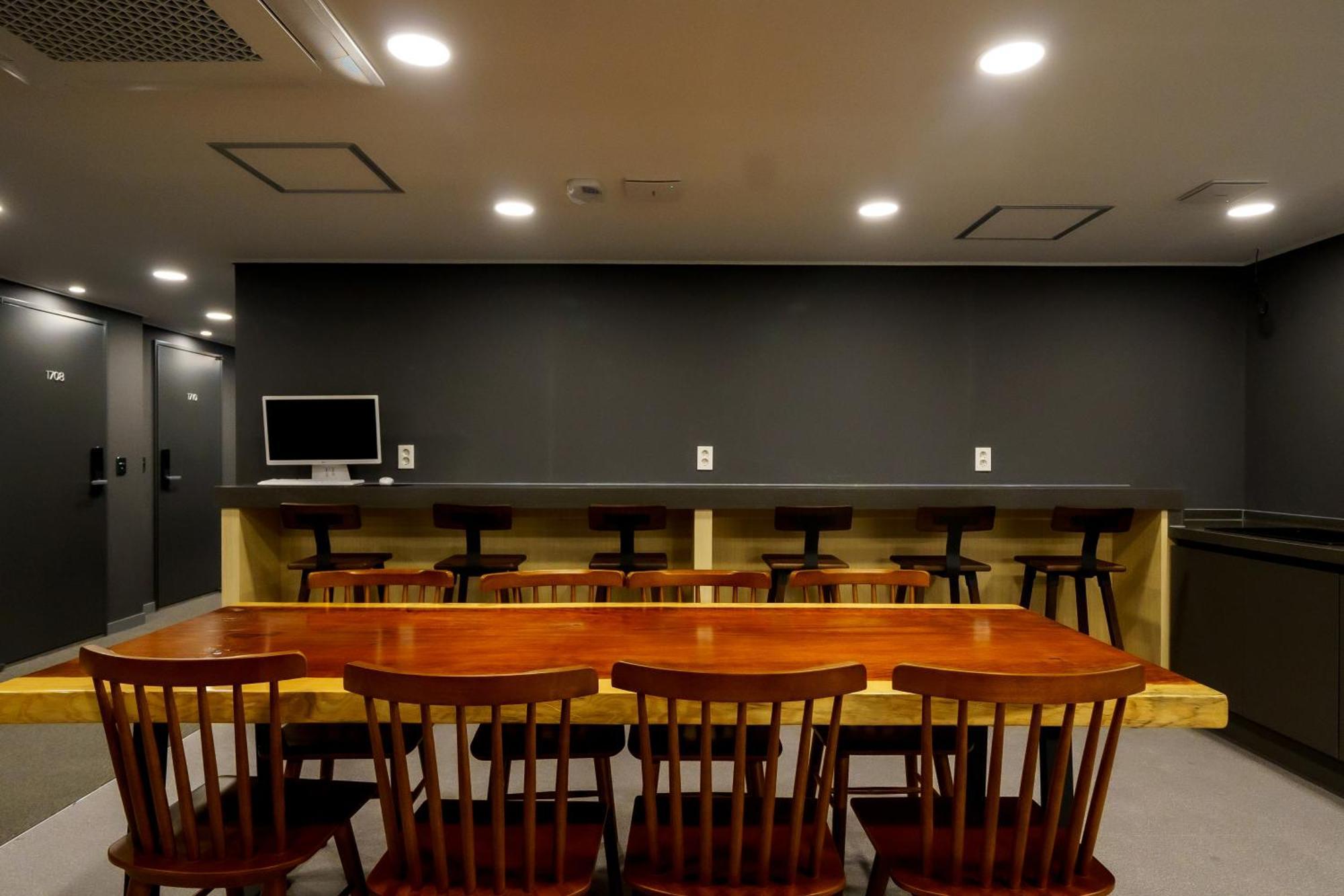 The Stay Hue Myeongdong Seoul Exterior photo