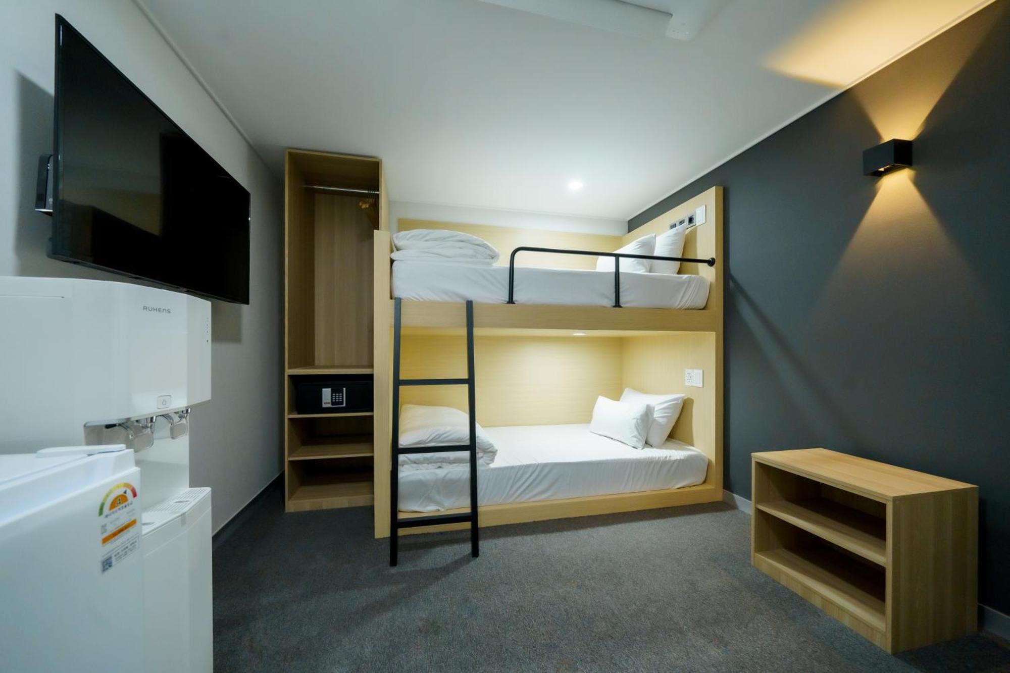 The Stay Hue Myeongdong Seoul Exterior photo